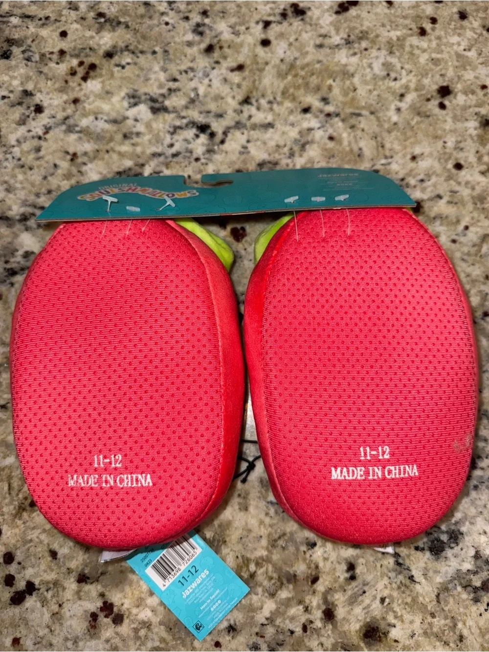 NWT Squishmallows Berry Strawberry Slippers Size 11-12